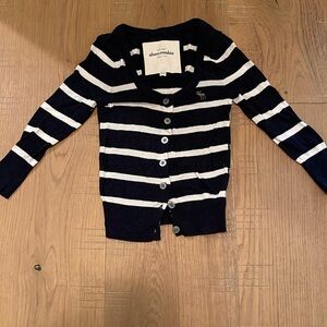 Abercrombie Kids Knit Cardigan V-neck Sweater Size Small